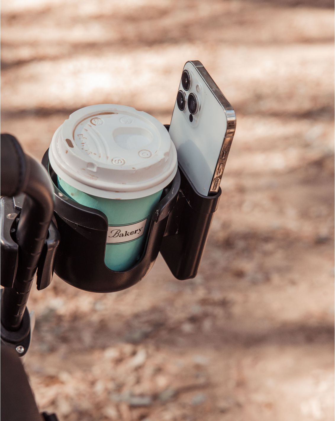 מעמד לבקבוק וטלפון לעגלת תינוק מיננה – תמונה 3