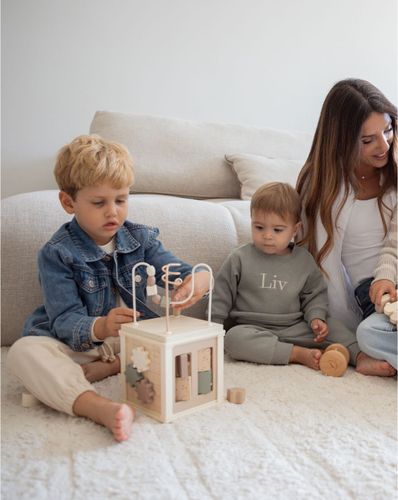 קוביית פעילות מעץ מיננה – תמונה 3