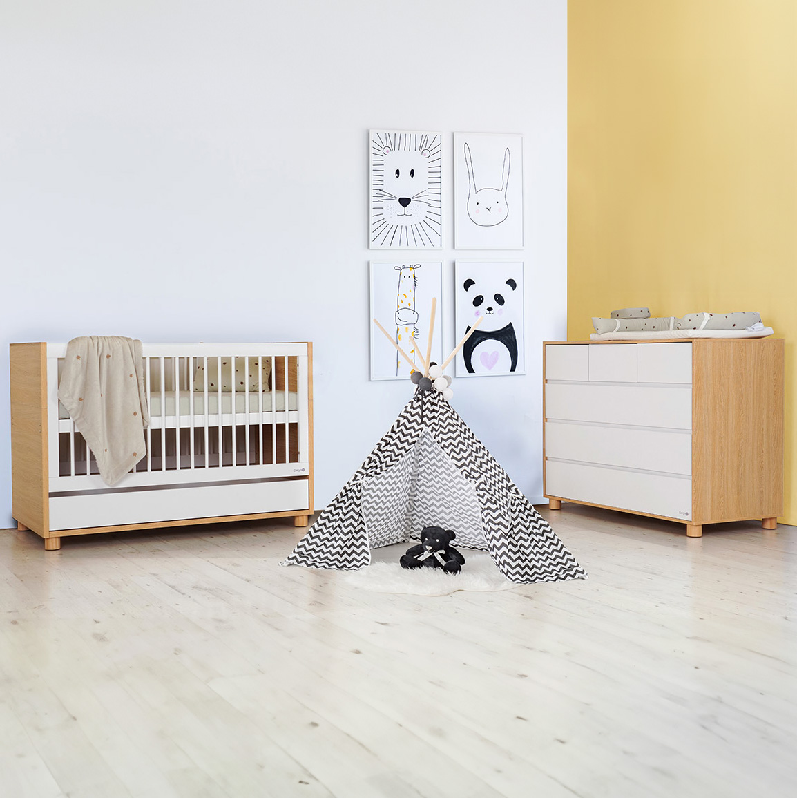 מיטת תינוק דייניז קורי לבן/עץ – Dainy’s Corry™ Baby Bed White/Wood 130×70 cm – תמונה 14